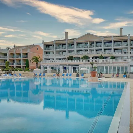 Upstays - 2 Rooms - Renovated - Pool - A C Apartament Cannes